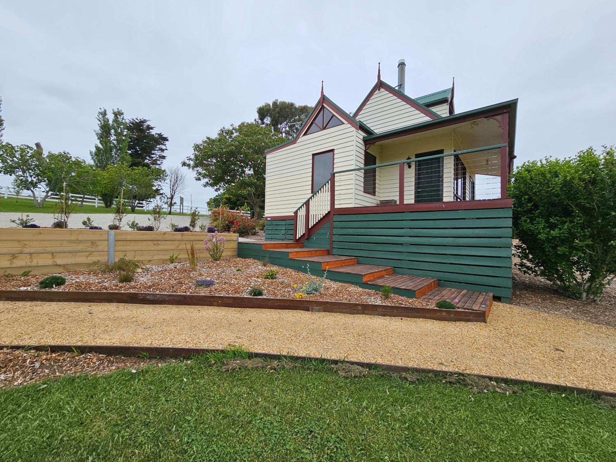 Maple Ridge Cottages Dumbalk 외부 사진